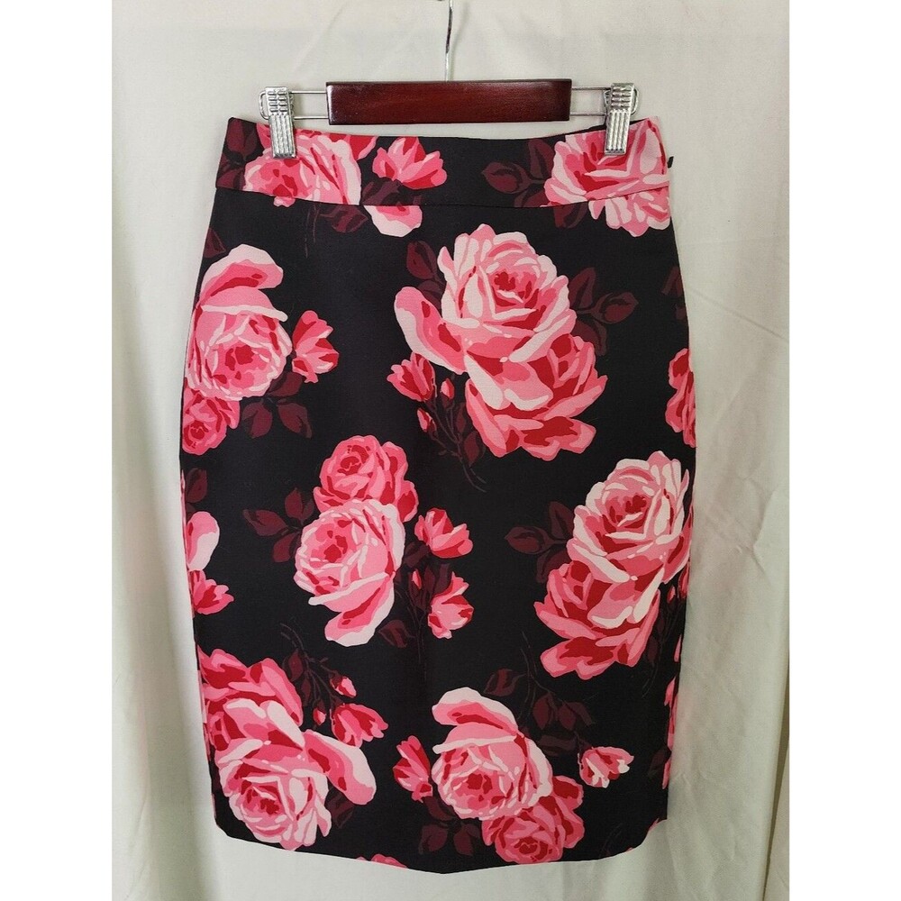 Kate spade Black Pencil Skirt with Pink Rose Print NWT